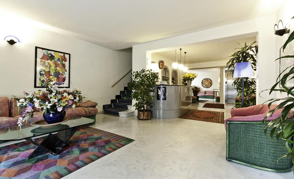 Hotel Palagi Pietrasanta Luaran gambar