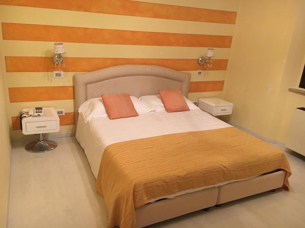 Hotel Palagi Pietrasanta Luaran gambar